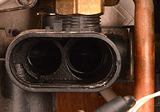 vk.sabre 35he.hydraulic cover.removed.gif